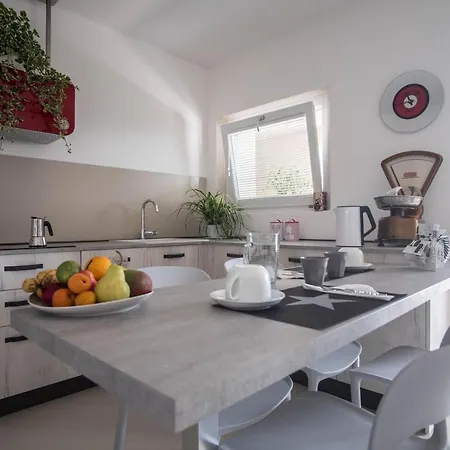 דירה Mini Amina *